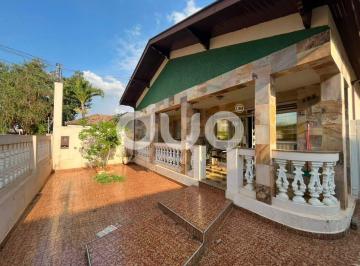 Casa · 221m² · 3 Quartos · 8 Vagas · Casa Em Paulista, Piracicaba/sp de 221 m² 3 Quartos À Venda por R$950.000