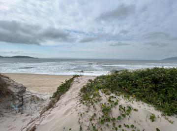 Casa · 400m² · 5 Quartos · 2 Vagas · Imoveis - No Morro Das Pedras