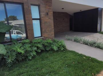 Casa · 370m² · 3 Quartos · 2 Vagas · Venda | Casa, Com 3 Dormitórios Em Parque Industrial, Maringá