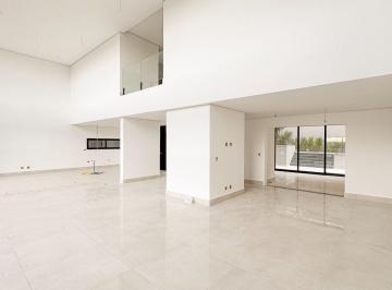 Casa · 520m² · 5 Quartos · 6 Vagas · Casa Em Golf Village, Carapicuíba/sp de 520 m² 5 Quartos À Venda por R$3.400.000