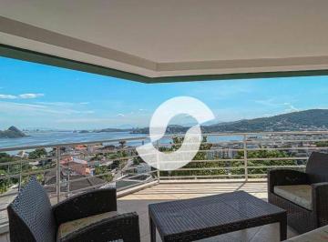 Casa · 483m² · 4 Quartos · 4 Vagas · Casa Em Charitas, Niterói/rj de 483 m² 4 Quartos À Venda por R$3.500.000