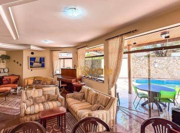 Casa · 458m² · 6 Quartos · 4 Vagas · Casa Em Jardim Apolo, São José Dos Campos/sp de 458 m² 6 Quartos À Venda por R$3.700.000