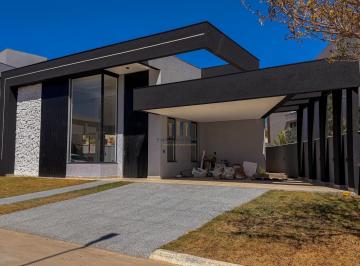 Casa · 202m² · 4 Quartos · 2 Vagas · Casa Térrea Nova Com Piscina E 4 Suites Em Condominio Em Vespasiano