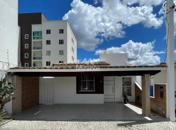 Casa · 150m² · 3 Quartos · 3 Vagas · Imoveis - Em Sim