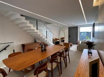 Casa · 195m² · 3 Quartos · 2 Vagas · Casa Alto Padrão Para Venda Em Serra, Morada de Laranjeiras, 3 Dormitórios, 3 Suítes, 4 Banheiros, 2