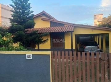 Casa em Grussaí com Porteira Fechada · Casa Em Grussaí - São João Da Barra