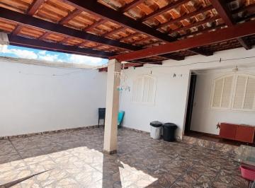 Casa · 75m² · 2 Quartos · 3 Vagas · Casa Para Venda Em Curitiba, Uberaba, 2 Dormitórios, 1 Banheiro, 3 Vagas