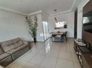 Casa · 250m² · 3 Quartos · 2 Vagas · Casa Residencial Com 3 Quartos Sendo 2 Suítes Disponível Para Venda No Bairro Bosque Dos Buritis Em