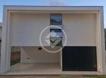 1000305792.jpg · Casa Em Condomínio 4 Quartos, Piscina Aquecida, Varanda E Visto Para Mata