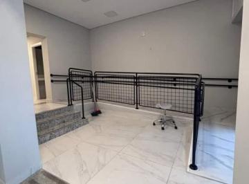 Comercial · 200m² · 10 Quartos · Sala Em Portão, Curitiba/pr de 200 m² 10 Quartos Para Locação R$13.000,00/mes