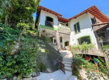 Casa · 600m² · 5 Quartos · 5 Vagas · Casa Em Pendotiba, Niterói/rj de 600 m² 5 Quartos À Venda por R$850.000