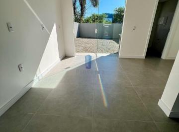 Casa · 108m² · 2 Quartos · 2 Vagas · Sobrado Em Espinheiros, Itajaí/sc de 108 m² 2 Quartos À Venda por R$850.000