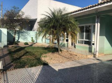 Casa · 150m² · 4 Quartos · 2 Vagas · Casa Em Abraão, Florianópolis/sc de 150 m² 4 Quartos À Venda por R$2.650.000