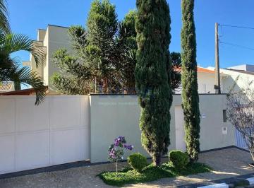 Casa · 235m² · 3 Quartos · Casa Em Jardim Paiquerê, Valinhos/sp de 235 m² 3 Quartos À Venda por R$1.390.000