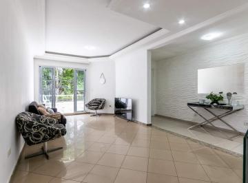 Casa · 310m² · 4 Quartos · 3 Vagas · Sobrado Em Parque Renato Maia, Guarulhos/sp de 310 m² 4 Quartos À Venda por R$1.400.000