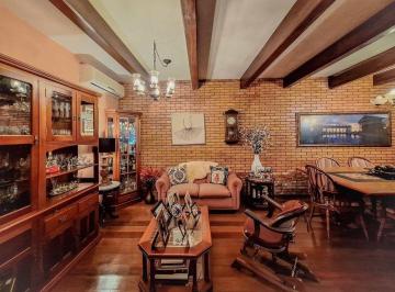 Casa · 207m² · 3 Quartos · 2 Vagas · Casa Em Chácara Das Pedras, Porto Alegre/rs de 207 m² 3 Quartos À Venda por R$2.000.000