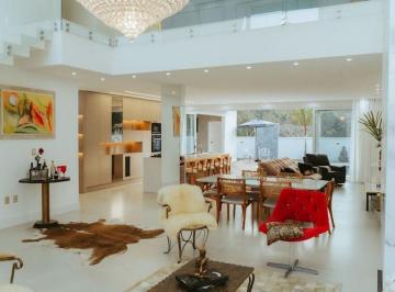 Casa · 411m² · 5 Quartos · 4 Vagas · Casa Em Ratones, Florianópolis/sc de 411 m² 5 Quartos À Venda por R$4.480.000