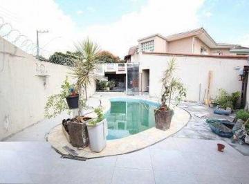 Casa · 380m² · 3 Quartos · 5 Vagas · Sobrado Em Adalgisa, Osasco/sp de 380 m² 3 Quartos À Venda por R$1.350.000