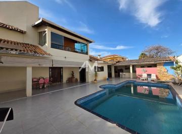 Casa · 350m² · 3 Quartos · 6 Vagas · Sobrado Em Setor Habitacional Samambaia (Taguatinga), Brasília/df de 350 m² 3 Quartos À Venda por R$
