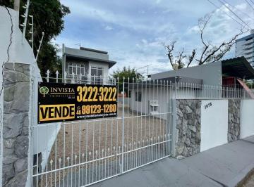Casa · 110m² · 3 Quartos · 4 Vagas · Casa Em Barreiros, São José/sc de 110 m² 3 Quartos À Venda por R$860.000