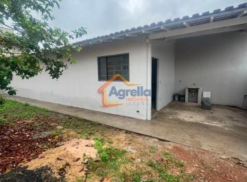 Casa · 70m² · 2 Quartos · 2 Vagas · Dormitório Amplo E Garagem Para 2 Veículos