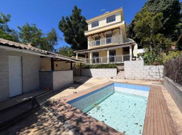 Casa · 300m² · 4 Quartos · 3 Vagas · Casa Em Maceió, Niterói/rj de 300 m² 4 Quartos Para Locação R$5.500,00/mes