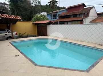 Casa · 184m² · 3 Quartos · 2 Vagas · Casa Em Santo Antônio, Niterói/rj de 184 m² 3 Quartos À Venda por R$850.000