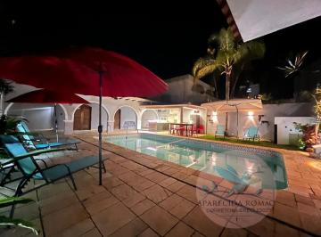 Casa · 200m² · 4 Quartos · 3 Vagas · Casa Em Balneário Flórida, Praia Grande/sp de 200 m² 4 Quartos À Venda por R$990.000
