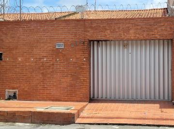 Casa · 120m² · 3 Quartos · 2 Vagas · Vende - Se Casa Com 03 Quartos Em Mondubim - Fortaleza, Ce!