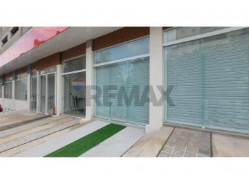 Comercial · 20m² · 1 Vaga · Loja Moderna Em Localização Privilegiada!