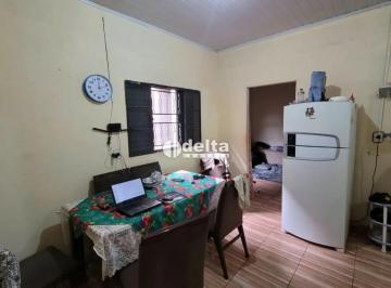 Casa · 250m² · 2 Quartos · 1 Vaga · Casa Com 2 Quartos Disponível Para Venda No Bairro Morumbi Em Uberlândia Mg