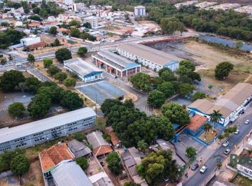 Comercial · 12809m² · 127 Vagas · Complexo Educacional Em Corredor Principal, Com Vocação Para Incorporação — Santa Marta, Cuiabá
