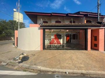 Casa · 125m² · 3 Quartos · 3 Vagas · Casa Para Alugar Em Jardim São Roque de 125.00 m² Com 3 Quartos, 1 Suite E 3 Garagens