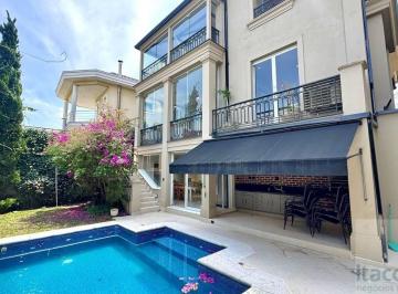 ad2fb6a22141de2b08d5dada.jpg · Casa Com 4 Dormitórios Para Alugar, 474 m² por R$27.232,69 - Valville 1 - Santana de Parnaíba/sp