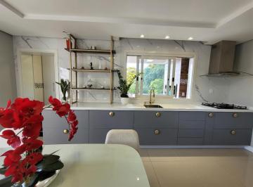 Apartamento · 179m² · 3 Quartos · 3 Vagas · Apartamento À Venda - No Centro