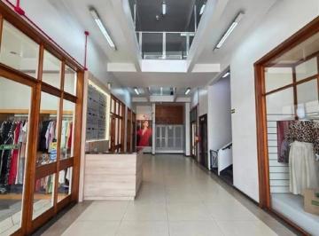 Comercial · 30m² · Comercial À Venda - No Centro