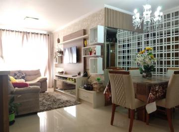 Apartamento · 65m² · 2 Quartos · 1 Vaga · Apartamento À Venda - No Centro