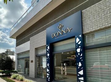 Comercial · 252m² · 1 Vaga · Comercial À Venda - Em Humaitá