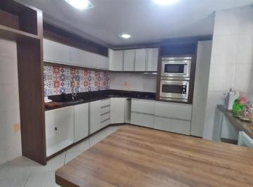 Apartamento · 104m² · 3 Quartos · 2 Vagas · Apartamento À Venda - No Centro