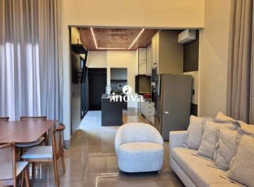 Casa · 210m² · 4 Quartos · 2 Vagas · Casa a Venda, Condomínio Estância Dos Ipês.