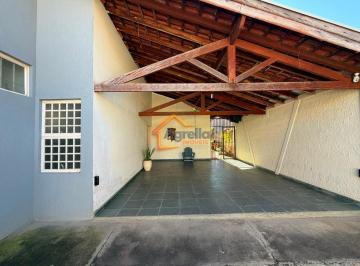 Casa · 140m² · 3 Quartos · 2 Vagas · Casa Com Piscina, Área Gourmet E Espaço Comercial