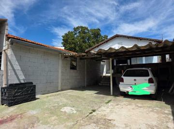 Casa · 150m² · 3 Quartos · Casa Para Venda Em Santa Cruz de 150.00 m² Com 3 Quartos E 1 Suite