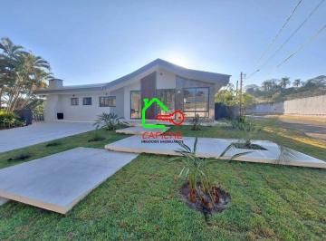 Casa · 230m² · 3 Quartos · Casa de Condomínio Para Alugar Em São Joaquim de 230.00 m² Com 3 Quartos E 3 Suites