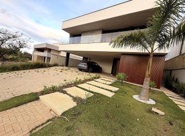 Casa · 368m² · 4 Quartos · 6 Vagas · Casa Com Piscina, Gourmet Integrado E Quatro Suítes, de Frente Para a Praça, No Alphaville Nova Espl
