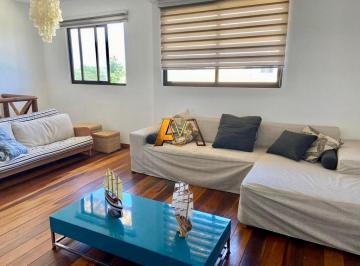 Casa · 120m² · 3 Quartos · 2 Vagas · Village 3/4 Em Itacimirim - Frente Mar