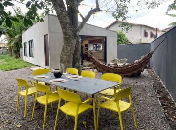 Casa · 90m² · 2 Quartos · 1 Vaga · Casa Para Venda Em Saquarema, Itaúna, 2 Dormitórios, 1 Suíte, 2 Banheiros, 1 Vaga