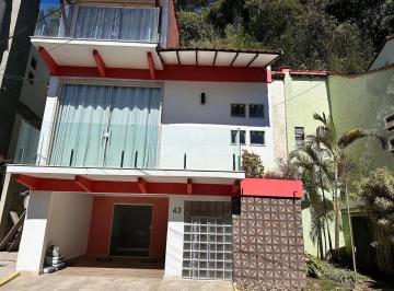 Casa · 82m² · 2 Quartos · Casa Em Iucas, Teresópolis/rj de 82 m² 2 Quartos À Venda por R$560.000