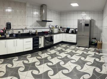 Casa · 240m² · 3 Quartos · 4 Vagas · Casa Em Jardim Monte Cristo, Suzano/sp de 240 m² 3 Quartos À Venda por R$580.000