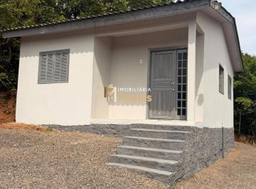 Casa · 1740m² · 2 Quartos · 10 Vagas · Casa Com 2 Dormitórios E Amplo Pátio À Venda No Bairro Krahe Em Viamão