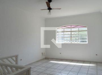 Casa · 165m² · 3 Quartos · 2 Vagas · Imoveis - Na Vila Rezende